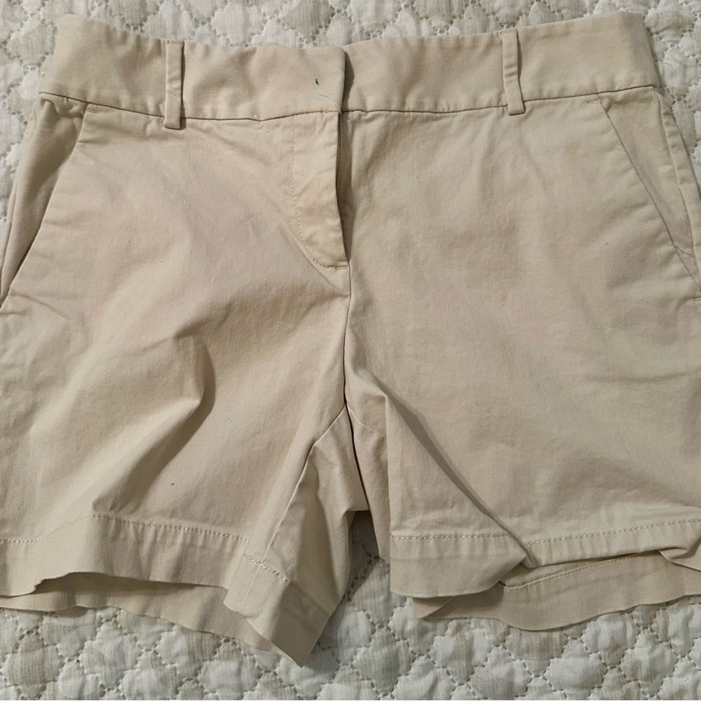 LOFT Cream Women's Bermudas